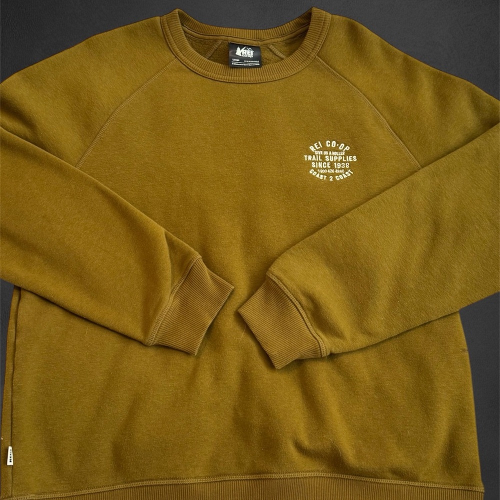 REI Co-op Trail Supplies Graphic Sweatshirt Men’s L Golden Olive Fleece Pullover